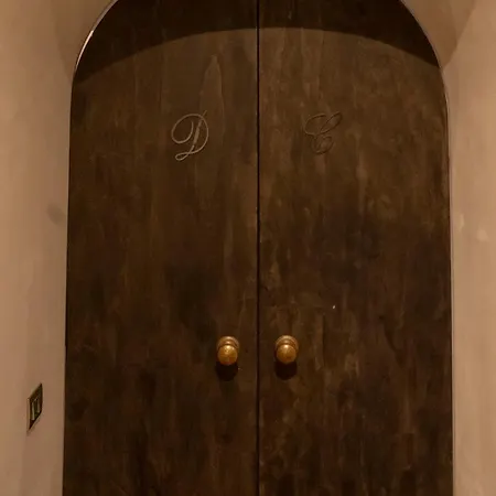 Domus Ciancaleoni - Colosseum - Rione Monti *