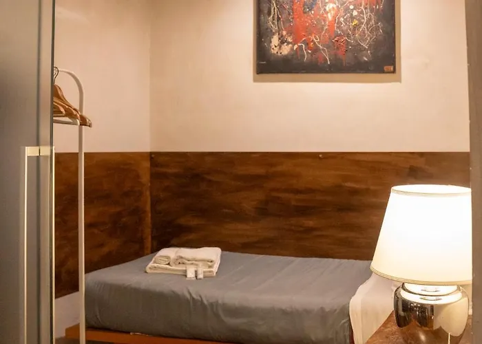 Domus Ciancaleoni - Colosseum - Rione Monti * 로마